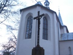 pohled zezadu zleva