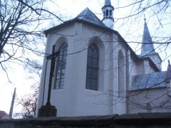 pohled zezadu zleva