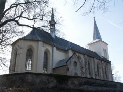 pohled zezadu zleva