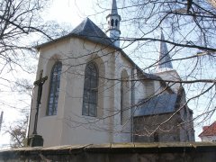 pohled zezadu zleva