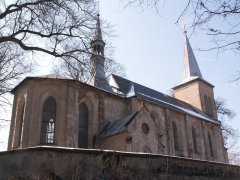 pohled zezadu zleva