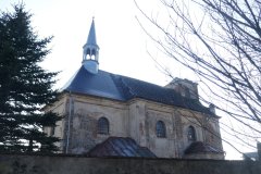 pohled zezadu zleva