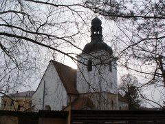 pohled zezadu zleva