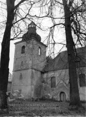 starší foto kostela