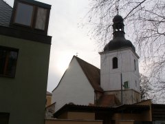 pohled zezadu zleva
