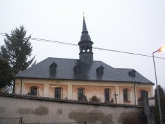 pohled zprava