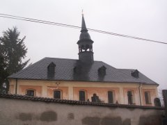 pohled zprava