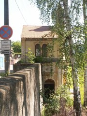 pohled zprava