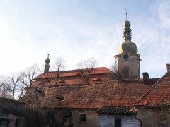 pohled zleva