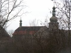 pohled zepředu zleva