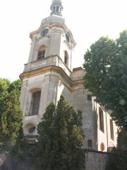 pohled zepředu zprava