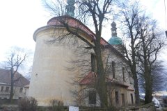 pohled zezadu zleva
