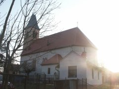 pohled zezadu zprava