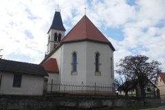 pohled zezadu zprava
