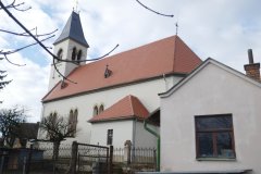 pohled zezadu zprava