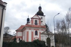 pohled zepředu zleva