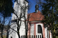 pohled zezadu zprava