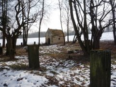 kaple a hřbitov