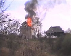 požár kostela