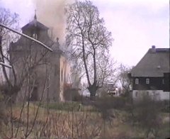 požár kostela