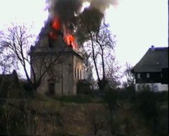 požár kostela