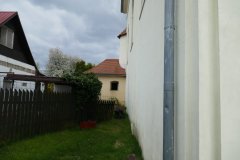 pohled zleva