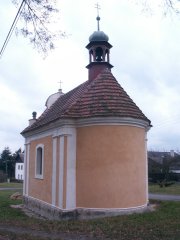 pohled zezadu zprava