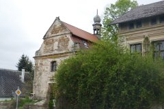 pohled zepředu zprava