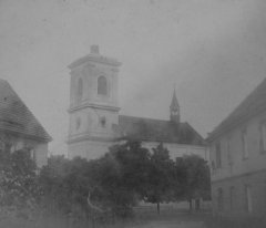 starší foto kostela