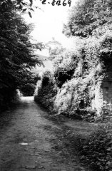 starší foto kostela (v pozadí)