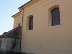 pohled na zadní část zleva