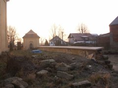 oprava ohradní zdi okolo kostela