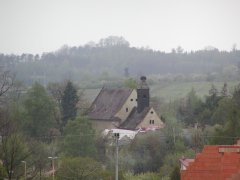 pohled zezadu zprava