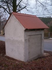 pohled zezadu zleva