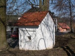 pohled zezadu zprava