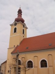 pohled na přední část zprava