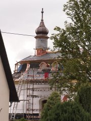 pohled zleva