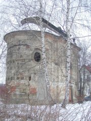 pohled zezadu zleva