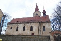 pohled zprava