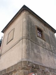 pohled zezadu zleva