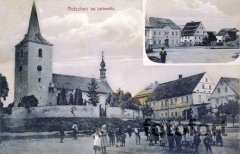 dobová pohlednice vsi s kostelem