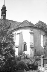starší foto kostela