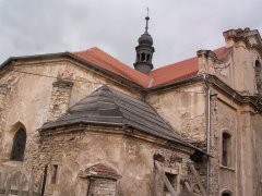 pohled na levou přední část
