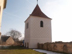 pohled zezadu zprava