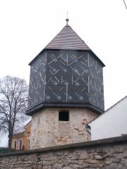 pohled zepředu zprava