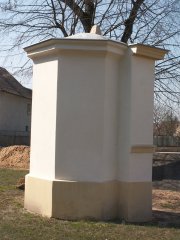 pohled zezadu zleva