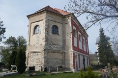 pohled zezadu zleva