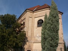 pohled zezadu zprava