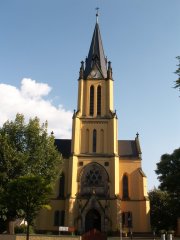 průčelí kostela