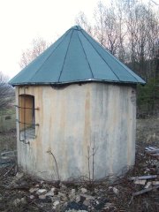 pohled zezadu zprava